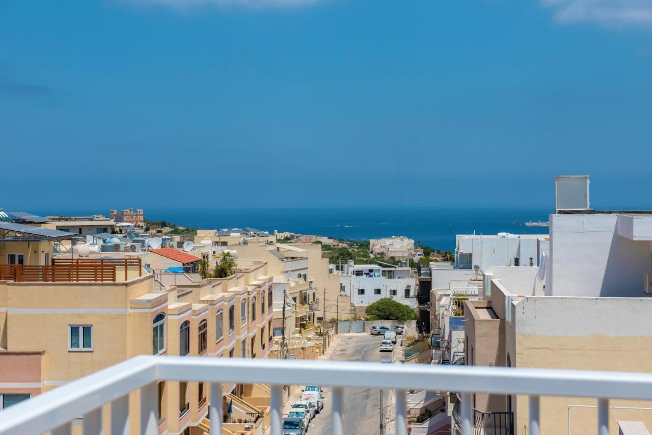 Summer Breeze Penthouse With Private Hot Tub & Terrace With Panoramic Views, By Getawaysmalta Mellieħa Esterno foto